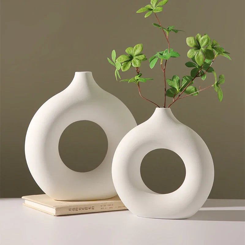 Creative Donut-Shaped Vase, Nordic-Style Plastic Vase.