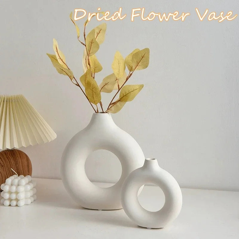 Creative Donut-Shaped Vase, Nordic-Style Plastic Vase.