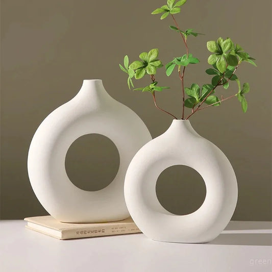 Creative Donut-Shaped Vase, Nordic-Style Plastic Vase.